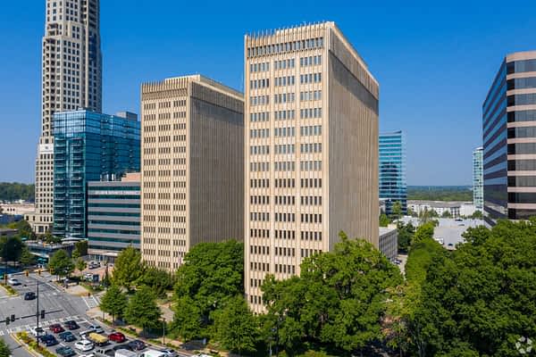 Lenox Towers - office sale - 3400 Peachtree Road, Atlanta, GA